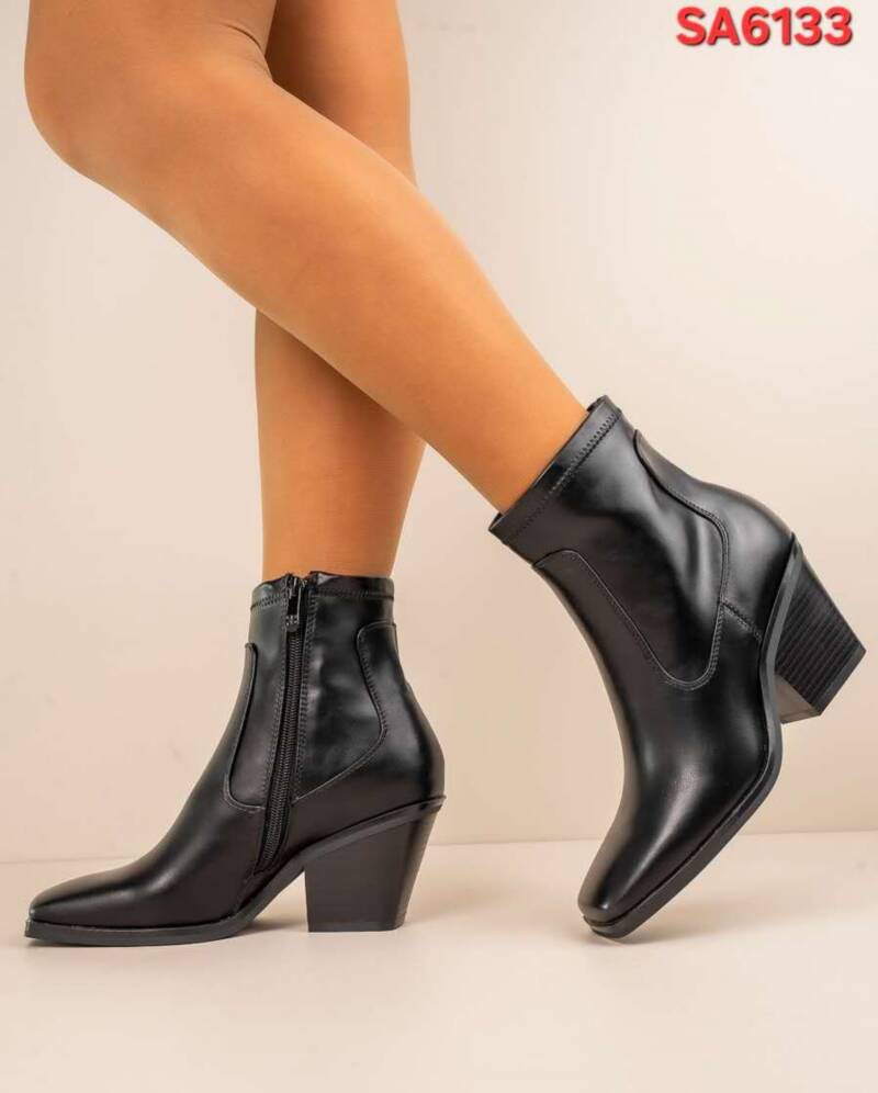 Botki damskie Roz 36-41/ 12 par